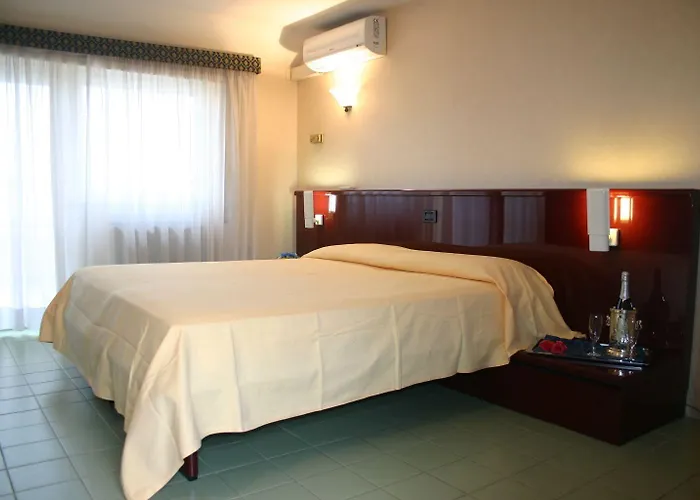 Grand Dei Cesari Dependance Hotel Rom