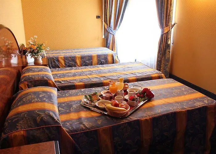 Hotel Grand Dei Cesari Dependance