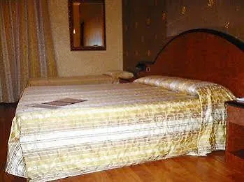 Grand Dei Cesari Dependance 3* Rom